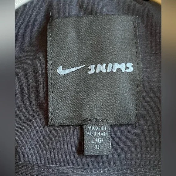 NWOT NIKE x SKIMS Track Jacket L - Picture 7 of 8